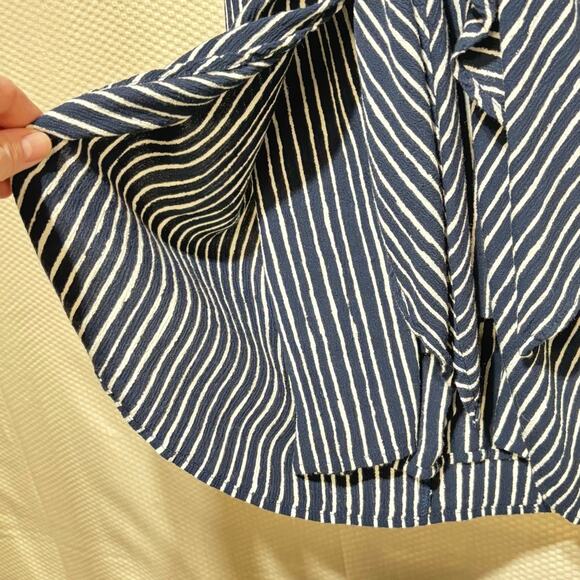 GAP M Navy White Vertical Stripe Wrap Dress Midi Long Sleeve V-Neck Tie Waist - Picture 2 of 7